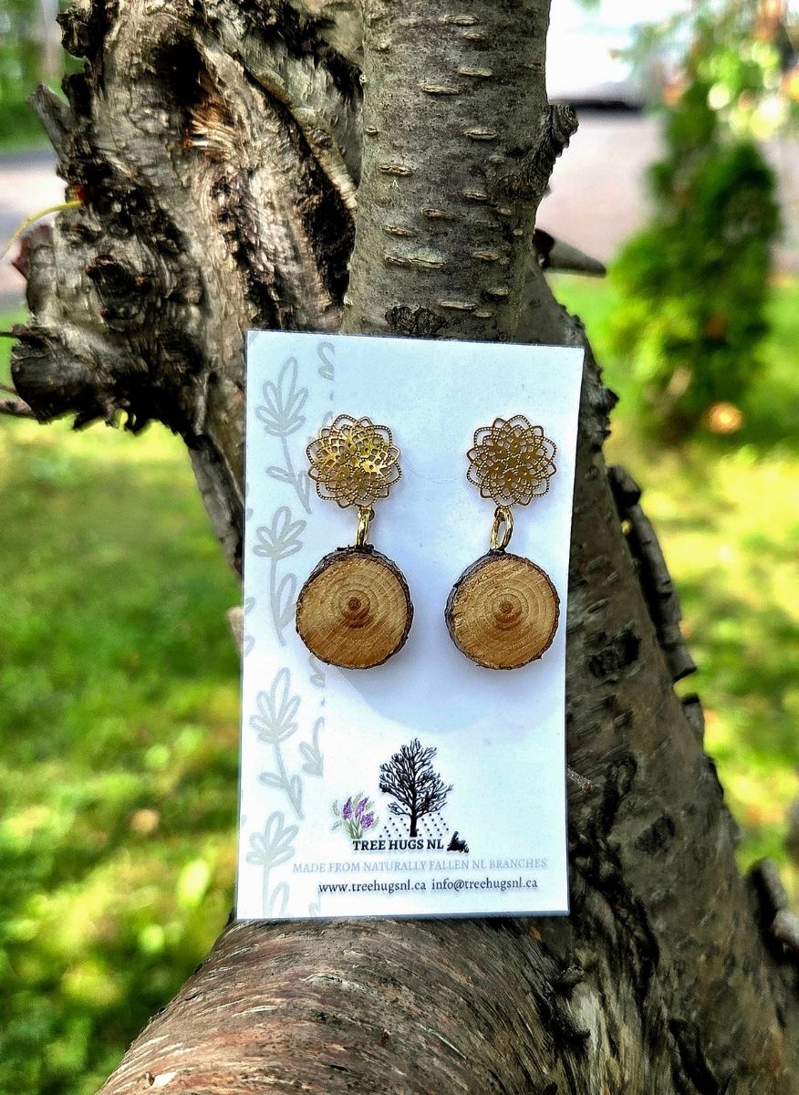 Natural Grain Dangle